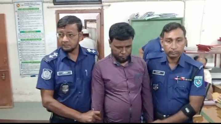 গাইবান্ধায় ঘুষ দাবির সময় ভুয়া দুদক কর্মকর্তা আটক