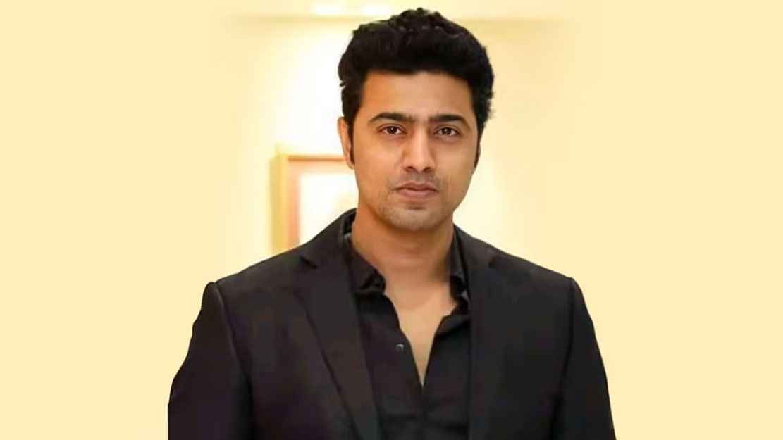 ভোটের ফলাফলের দিন দুঃসংবাদ দিলেন দেব