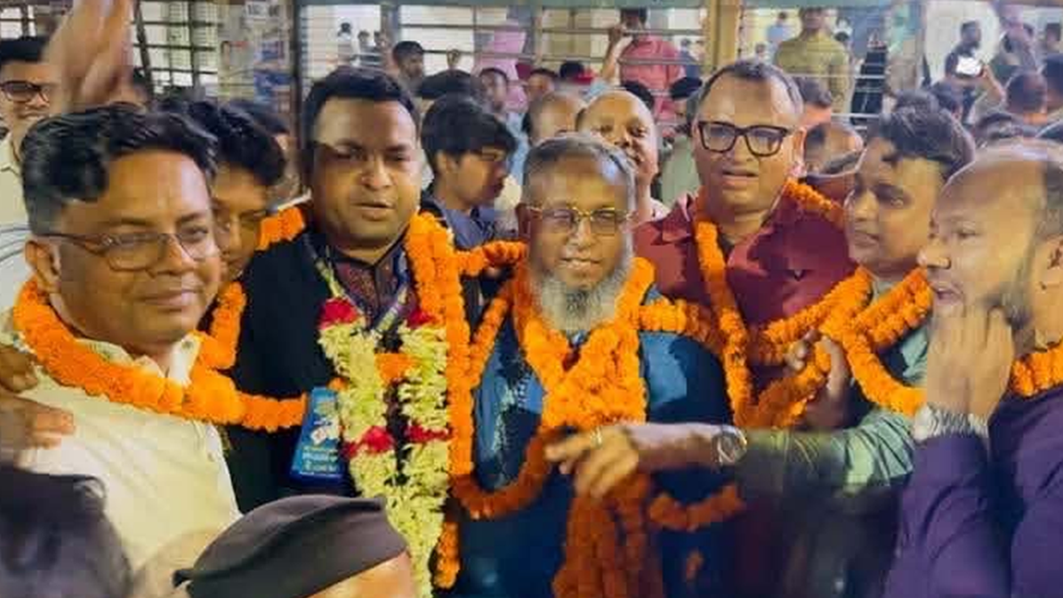 বিএনপির দখলে ঢাকা বার, খাতাই খুলতে পারেনি জামায়াত