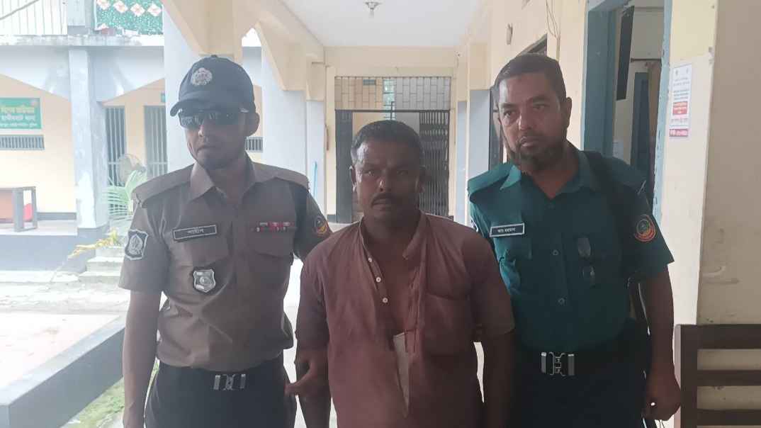 রংপুরে ৮ বছরের শিশু ধর্ষণ চেষ্টার অভিযোগে গ্রেফতার ১