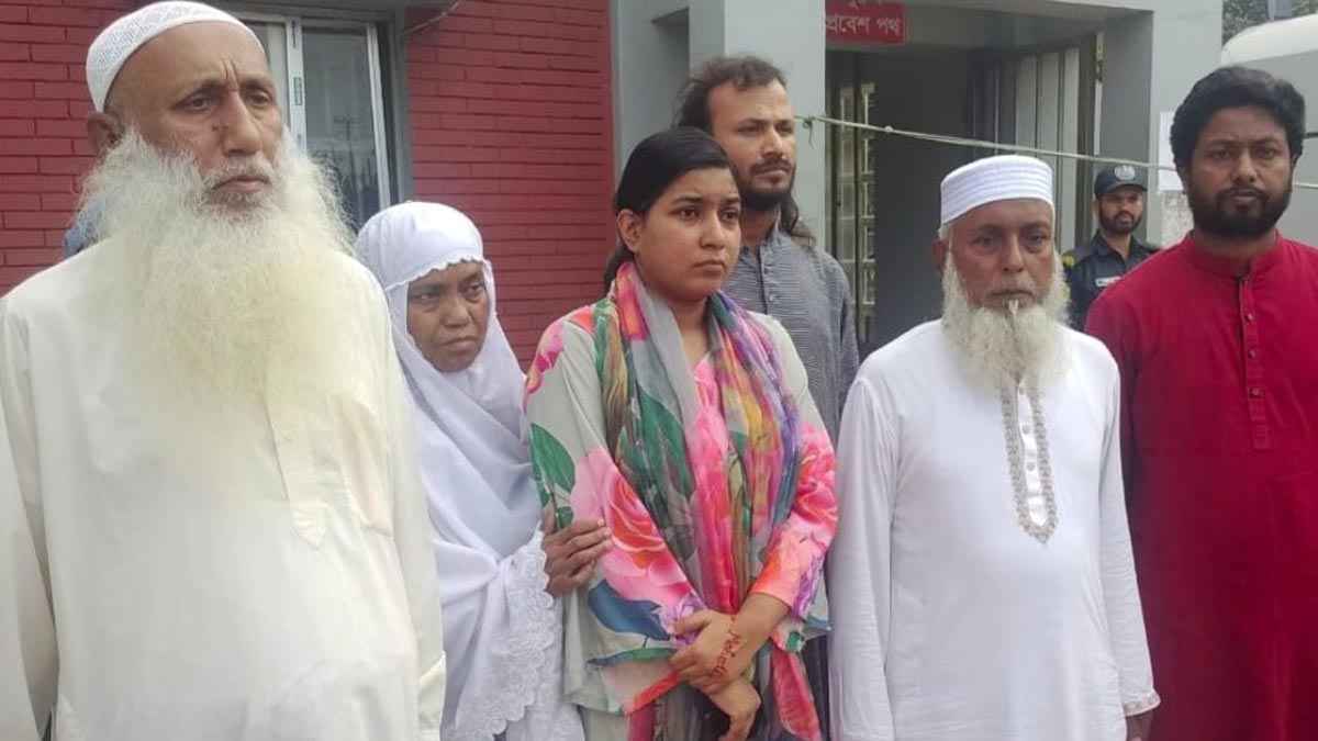 কাশিমপুর মহিলা কারাগার থেকে মুক্তি পেলেন ইমি