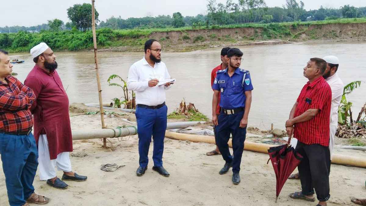 চুনারুঘাটে অবৈধভাবে বালু উত্তোলন, ২ লাখ টাকা জরিমানা