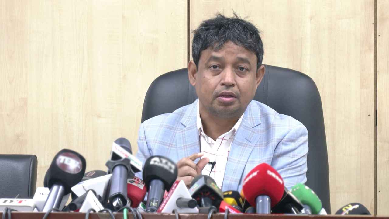 সাবেক ডিবি প্রধান হারুনের ভাইয়ের আয়কর নথি জব্দ