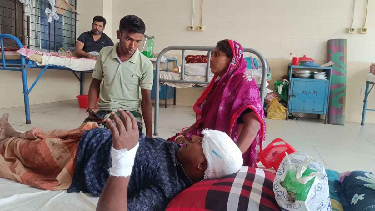 ঝিনাইদহে জমির পানি নিয়ে সংঘর্ষে আহত ৮