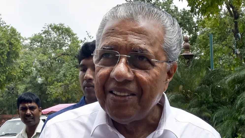 কেরালায় বাম দুর্গের পতন ঘটালো কংগ্রেস