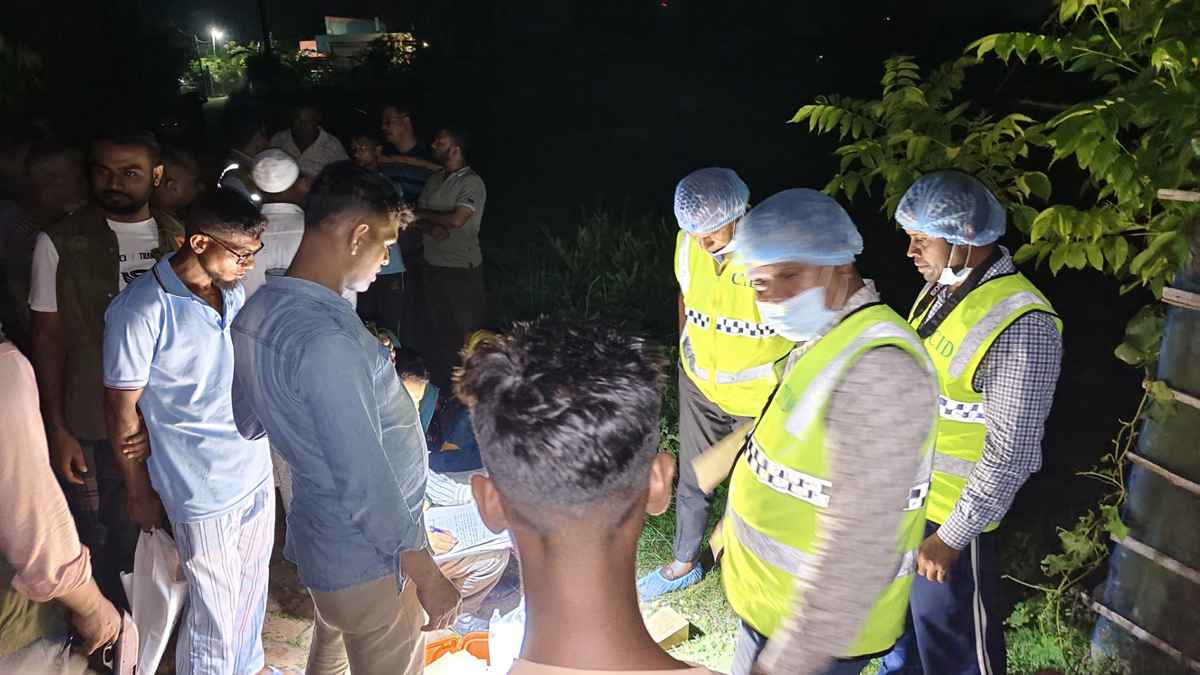 খুলনায় যুবককে কুপিয়ে হত্যা