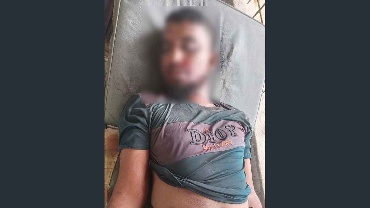 কয়রায় গরু নিয়ে হাটে যাওয়ার পথে গাড়ি উল্টে ব্যবসায়ী নিহত