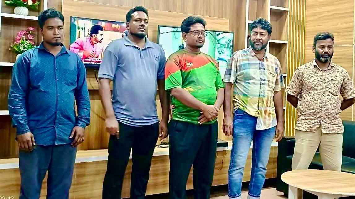 মাদক কারবারিকে ছাড়াতে থানায় বিএনপি-জামায়াত পরিচয়দানকারী ৫ নেতা