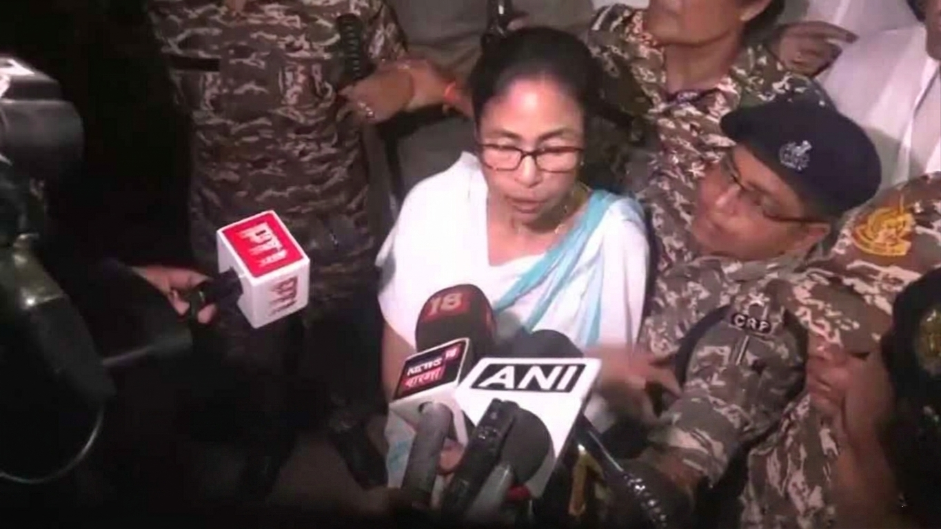 ‘জোর করে হারানো হয়েছে…আমি আবার ফিরে আসব’, হুঁশিয়ারি মমতার
