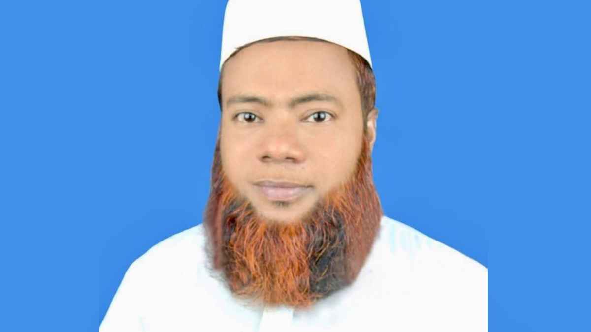 লোহাগড়ায় সাবেক ইউপি সদস্যকে কুপিয়ে জখম