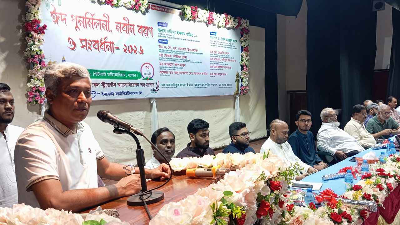 নবীন চিকিৎসকদের মানবসেবায় আত্মনিয়োগের আহ্বান প্রতিমন্ত্রী অমিতের