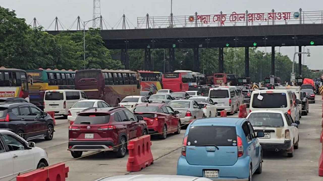 পদ্মা সেতুতে ২৪ ঘণ্টায় ৫ কোটি টাকা টোল আদায়