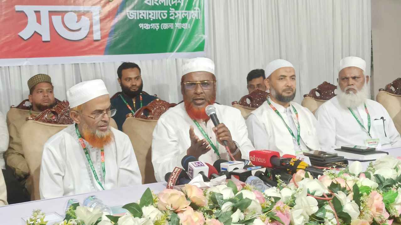 সংসদ নির্বাচনের তারিখ বিএনপি লন্ডনে ষড়যন্ত্র করে ঠিক করে এনেছে: পরোয়ার