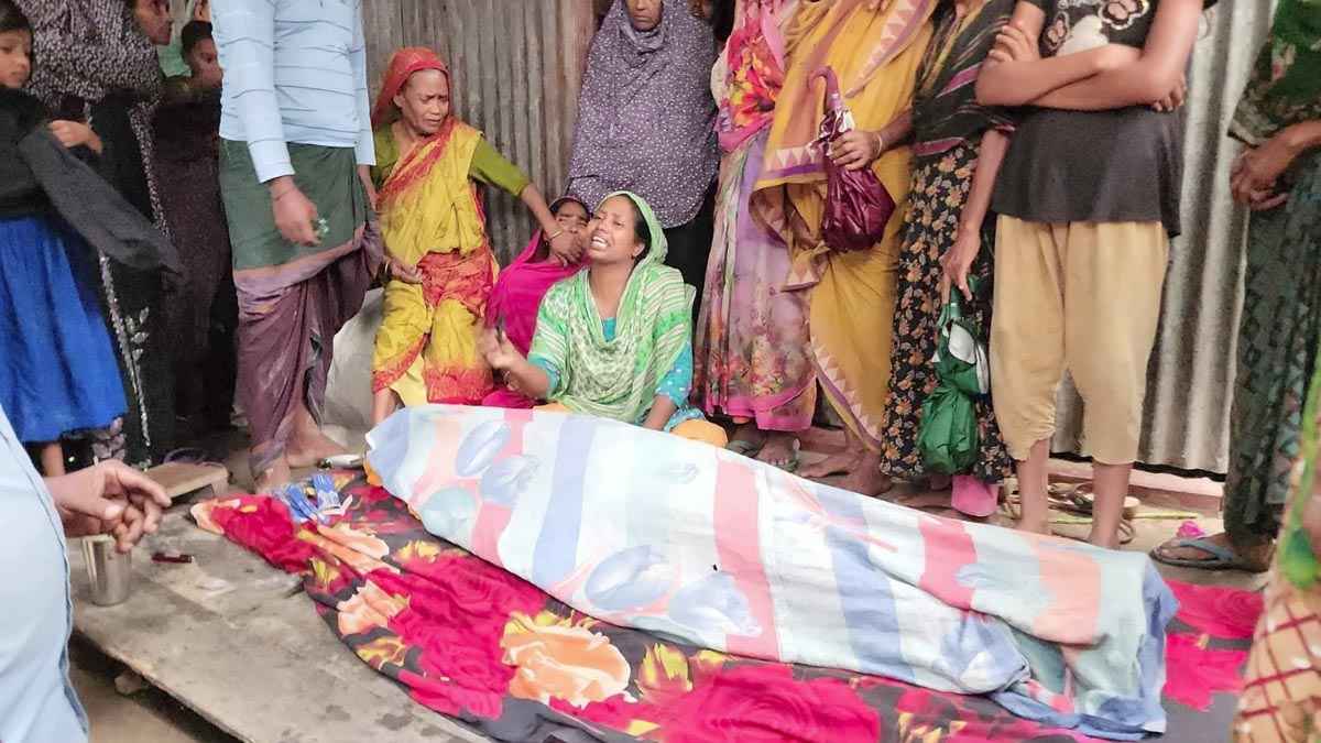 ​রাজবাড়ীতে বজ্রপাতে ৯ মাসের অন্তঃসত্ত্বা গৃহবধূর মৃত্যু
