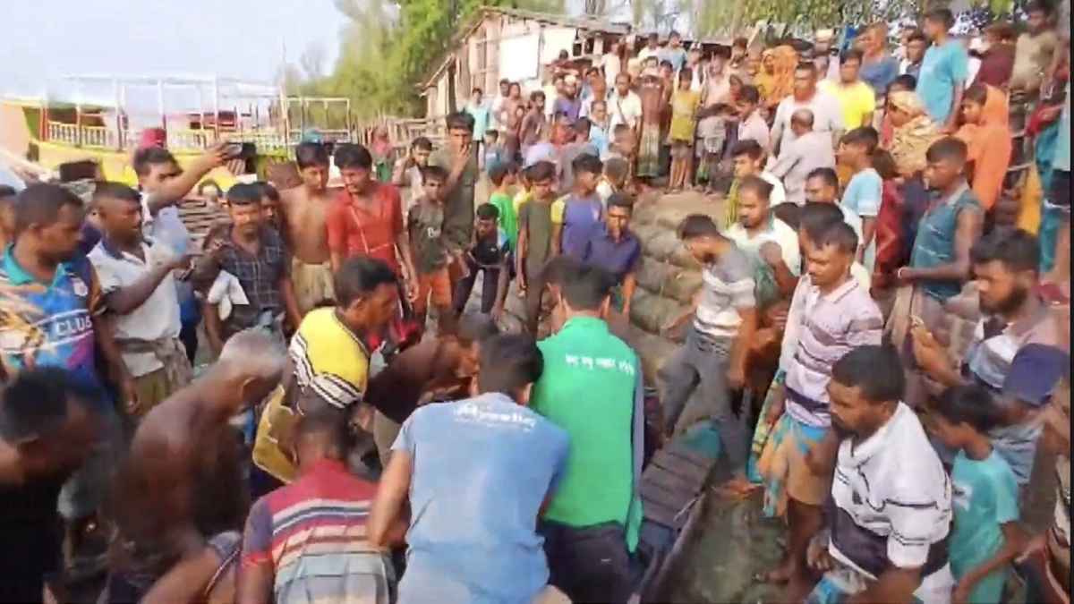 সুন্দরবনে বাঘের আক্রমণে মৌয়াল আহত