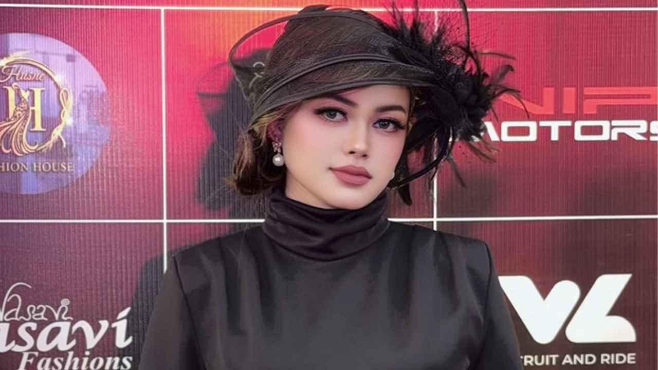 টিকটকার সেহ্ন মনির বিরুদ্ধে চুরির অভিযোগ