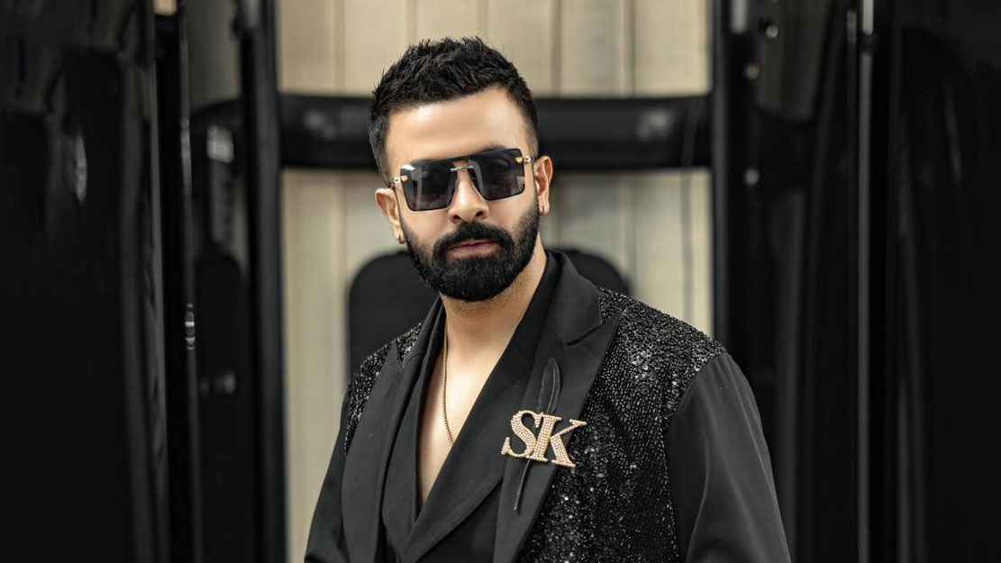 ‘দুইটা পয়সা দিলে শাকিবই দেয়’