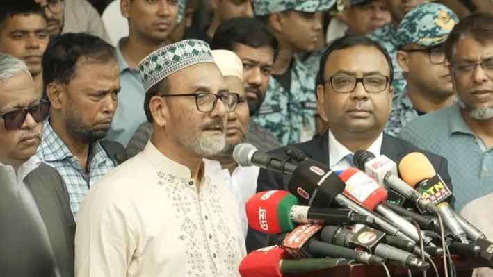 গ্রামের দুঃখী মানুষদের পাশে থাকার ইচ্ছা ছিল বৃষ্টির, সেখানেই হবে দাফন