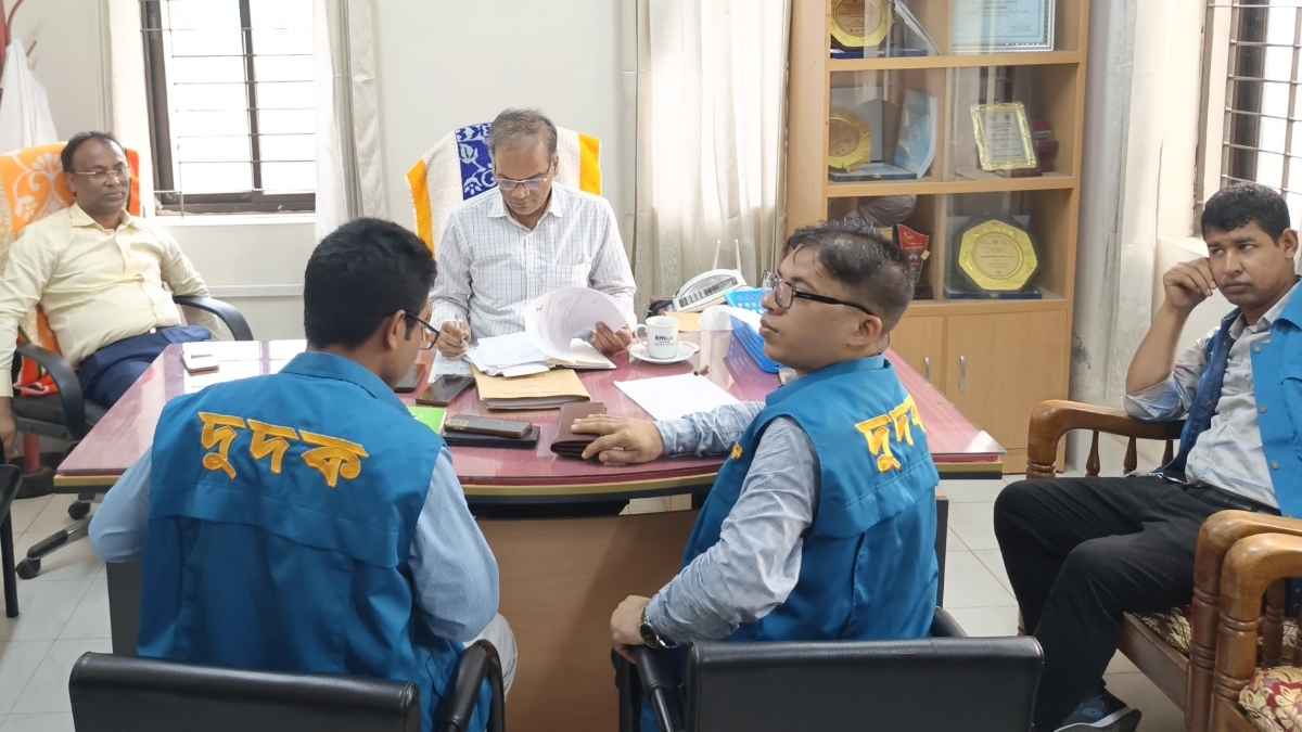 পিরোজপুর জেলা হাসপাতালে অনিয়মের অভিযোগ, দুদকের অভিযান