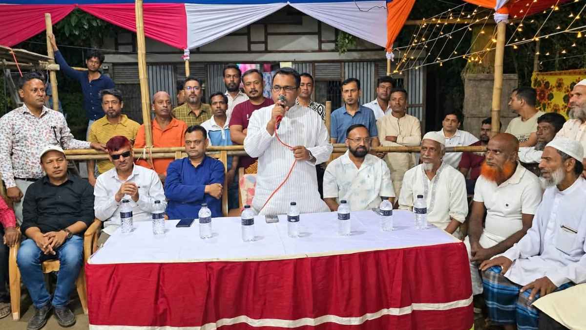 ফ্যাসিস্ট যুগে সনাতনীরা নির্বিঘ্নে দুর্গোৎসব পারেনি: ড. মারুফ