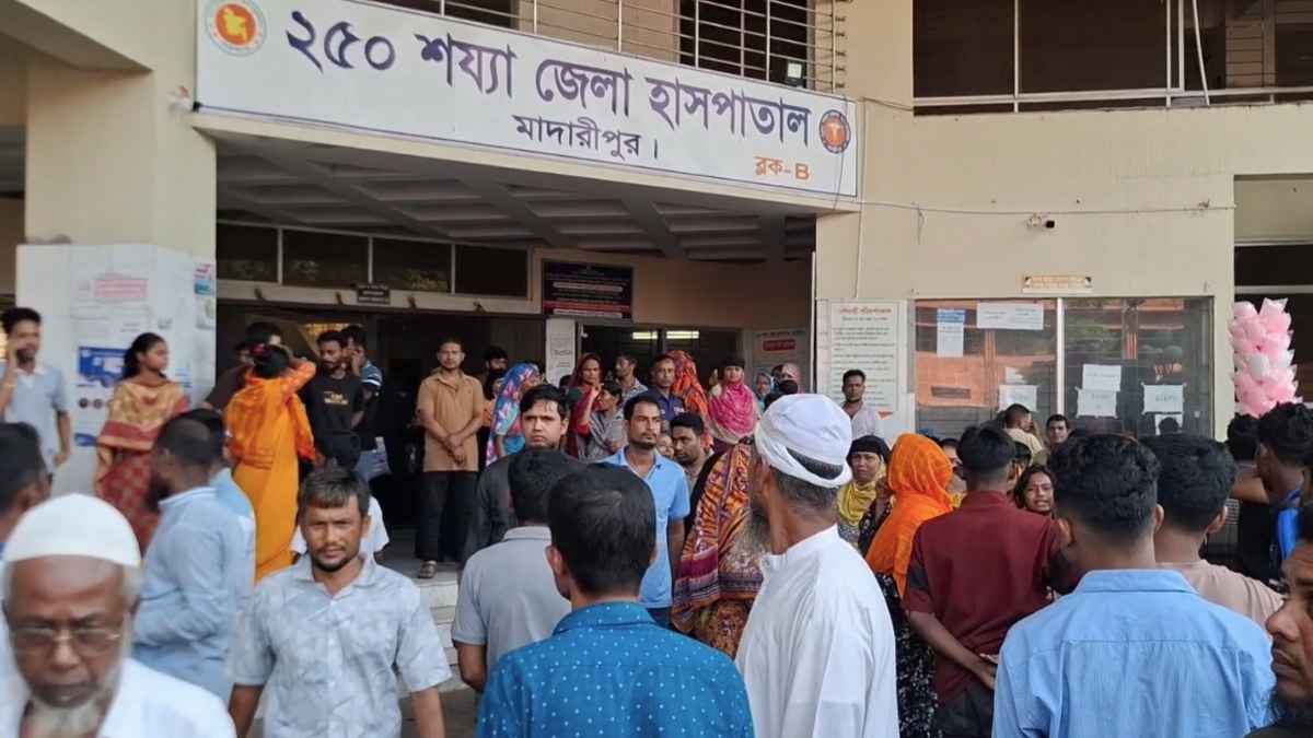 মাদারীপুরে বোরকা পরে হামলা, প্রতিপক্ষের পাল্টা আক্রমণে হামলাকারী নিহত
