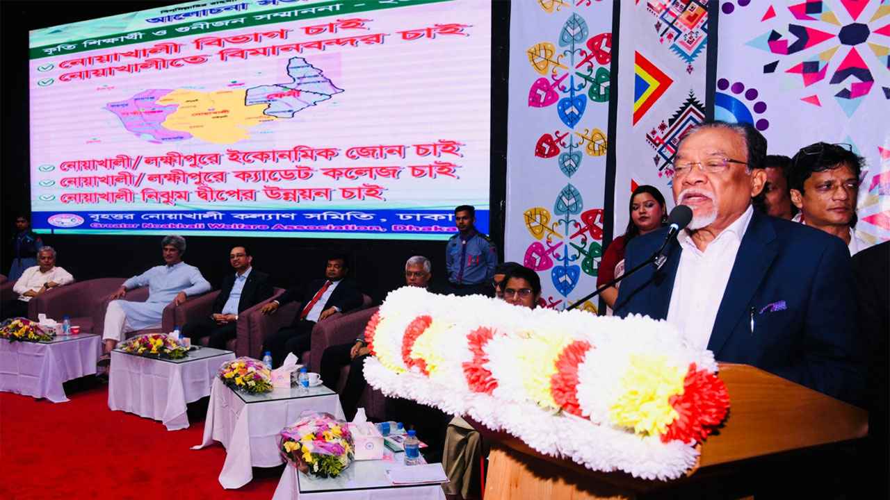 চাকরির পেছনে না ছুটে তরুণদের উদ্যোক্তা হওয়ার আহ্বান ইসমাইল জবিউল্লাহর