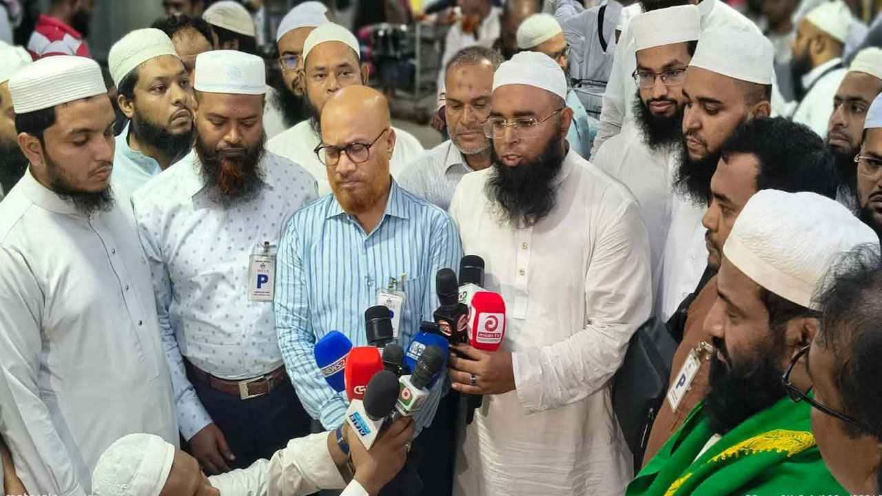 দেশে ফিরেছেন সৌদিতে আটকে পড়া ৩৩ ওমরাহ যাত্রী