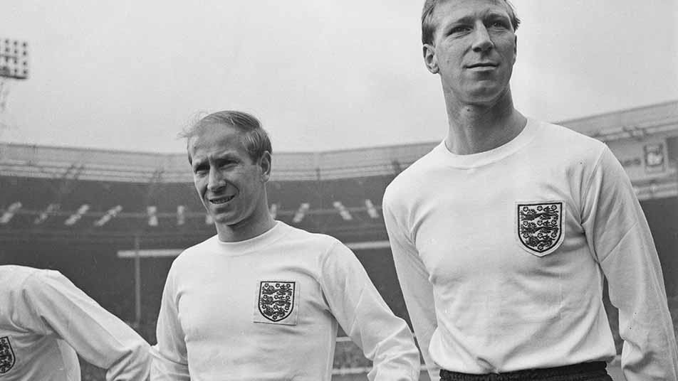 20220411_952_bobby_jack_charlton