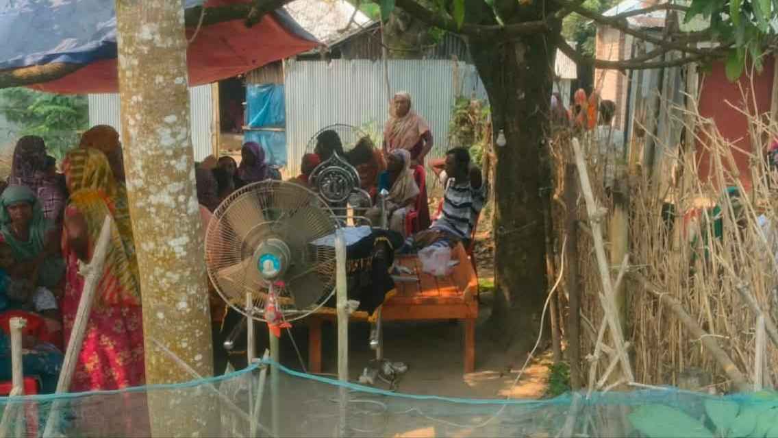দৌলতপুরে ওঝার ঝাড়ফুঁকে চিকিৎসায় বিলম্ব, সাপে কাটা রোগীর মৃত্যু