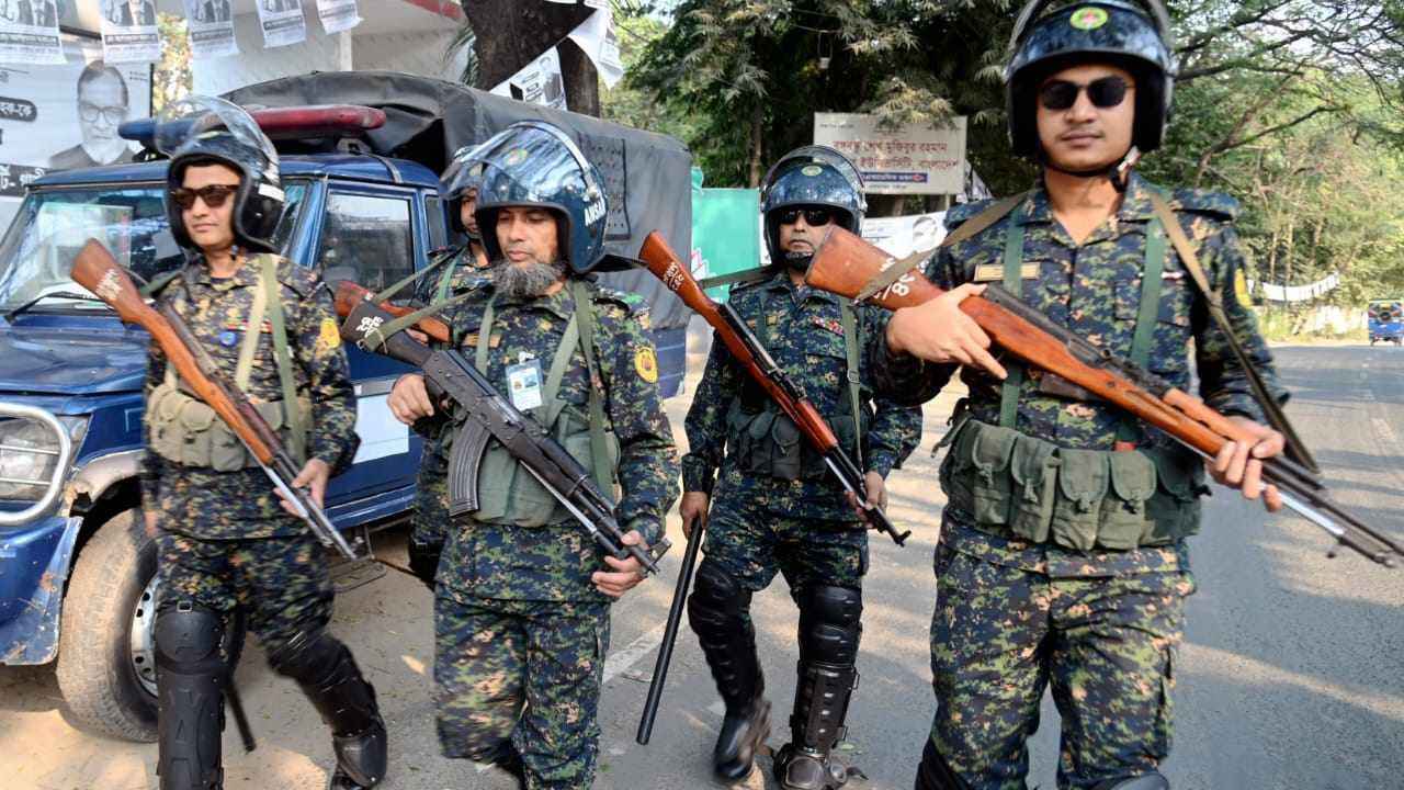 পূজার নিরাপত্তায় ২ লক্ষাধিক আনসারসহ ১০৪ স্ট্রাইকিং ফোর্স: মহাপরিচালক