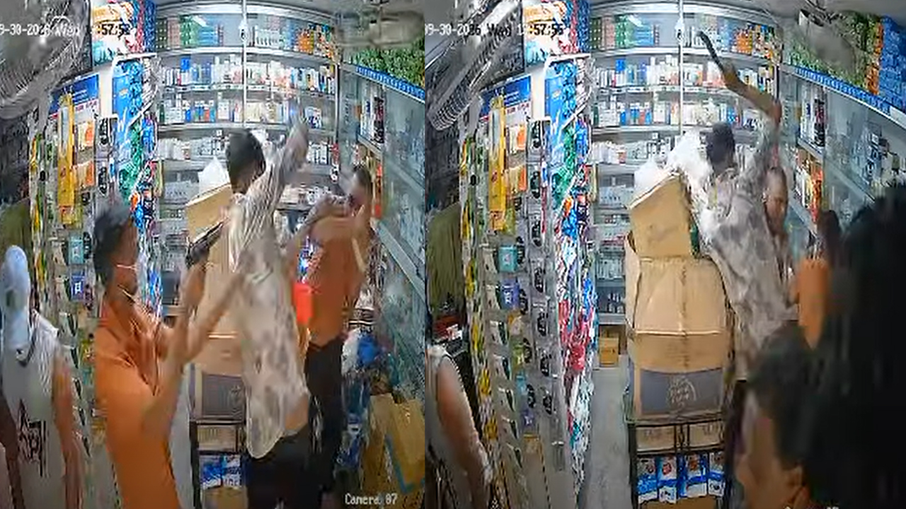 রাজধানীর পল্লবীতে ওষুধের দোকানে ঢুকে হামলা ও মালিককে কুপিয়ে আহত করার সিসিটিভি ফুটেজ। ছবি- ভিডিও থেকে নেওয়া