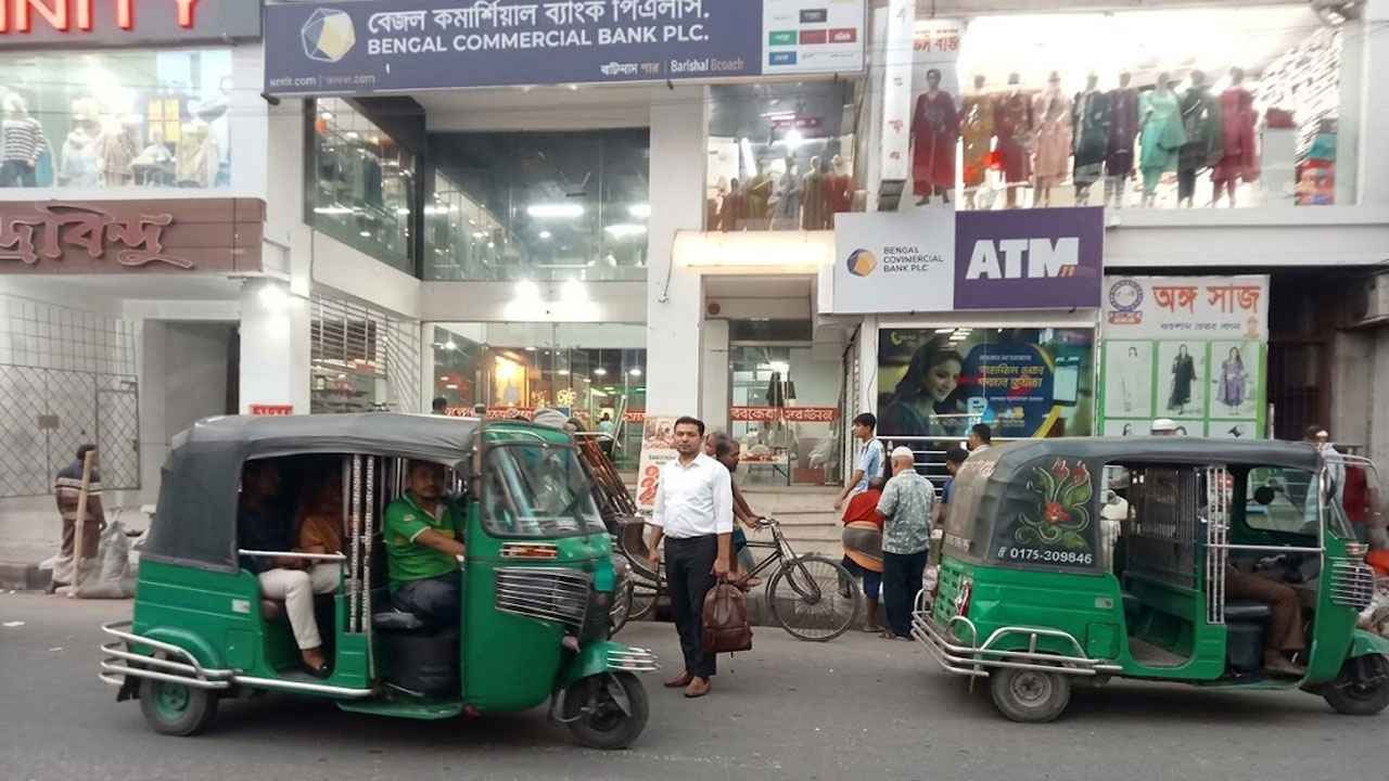 যাত্রীপ্রতি জ্বালানির খরচ বেড়েছে ৬০ পয়সা, ভাড়া বাড়ল ৫ টাকা