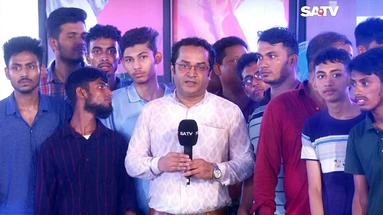 নোয়াখালীতে সাংবাদিক এস কে সৌরভের ওপর সন্ত্রাসী হামলা