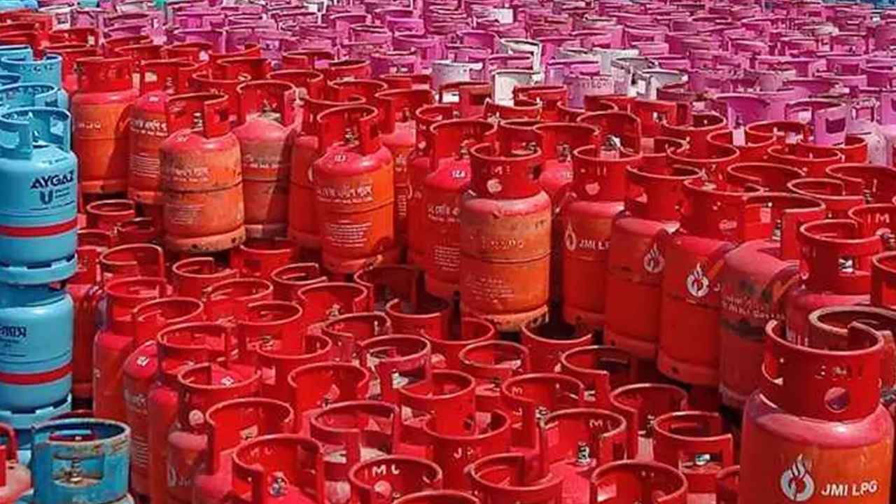 সরকারের হুঁশিয়ারির পর এলপিজি ব্যবসায়ীদের ধর্মঘট প্রত্যাহার