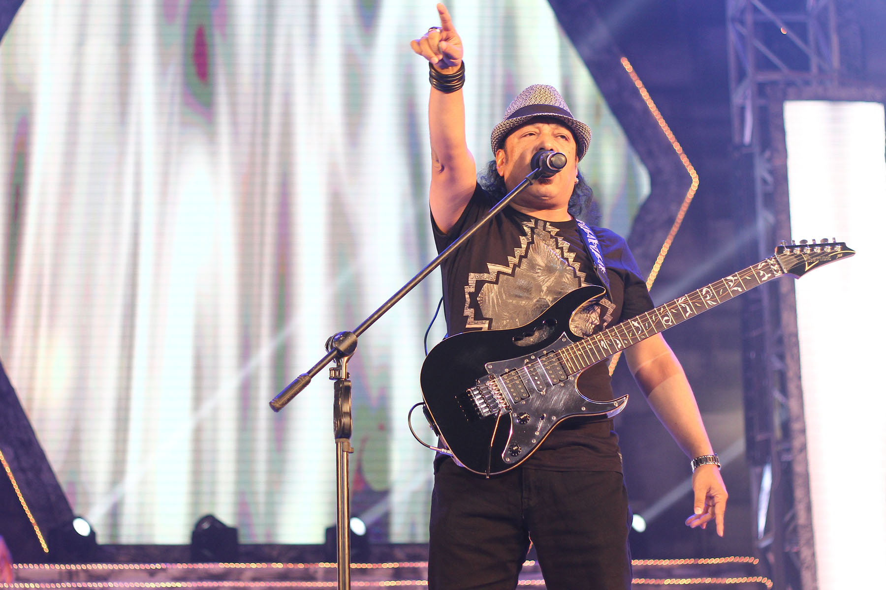 LRB_Ayub_Bachchu