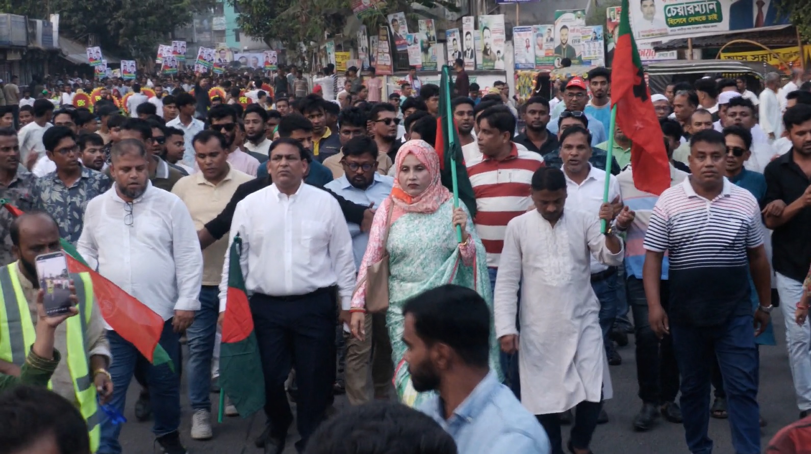 Madaripur_28-10-26_(BNP_Khokon_MP_Jubodall_Birthday)_Pic_(2)