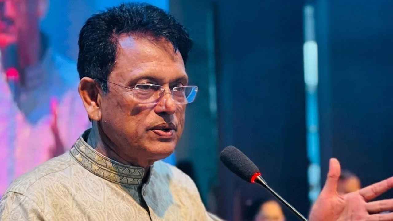 ‘প্রযুক্তিগত দক্ষতার পাশাপাশি নৈতিক মূল্যবোধসম্পন্ন প্রজন্ম গড়তে হবে’