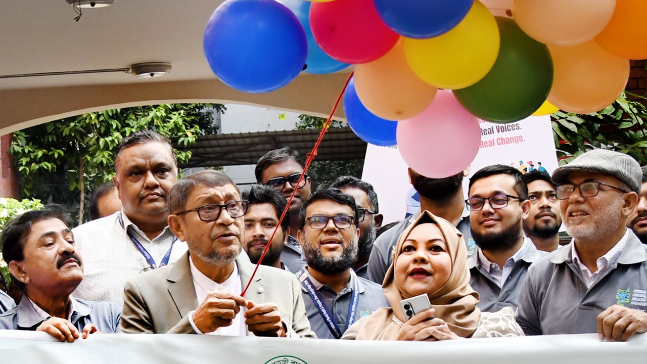 Minister_of_Health_and_Family_Welfare_Sardar_Md_Sakhawat_Hossain_1
