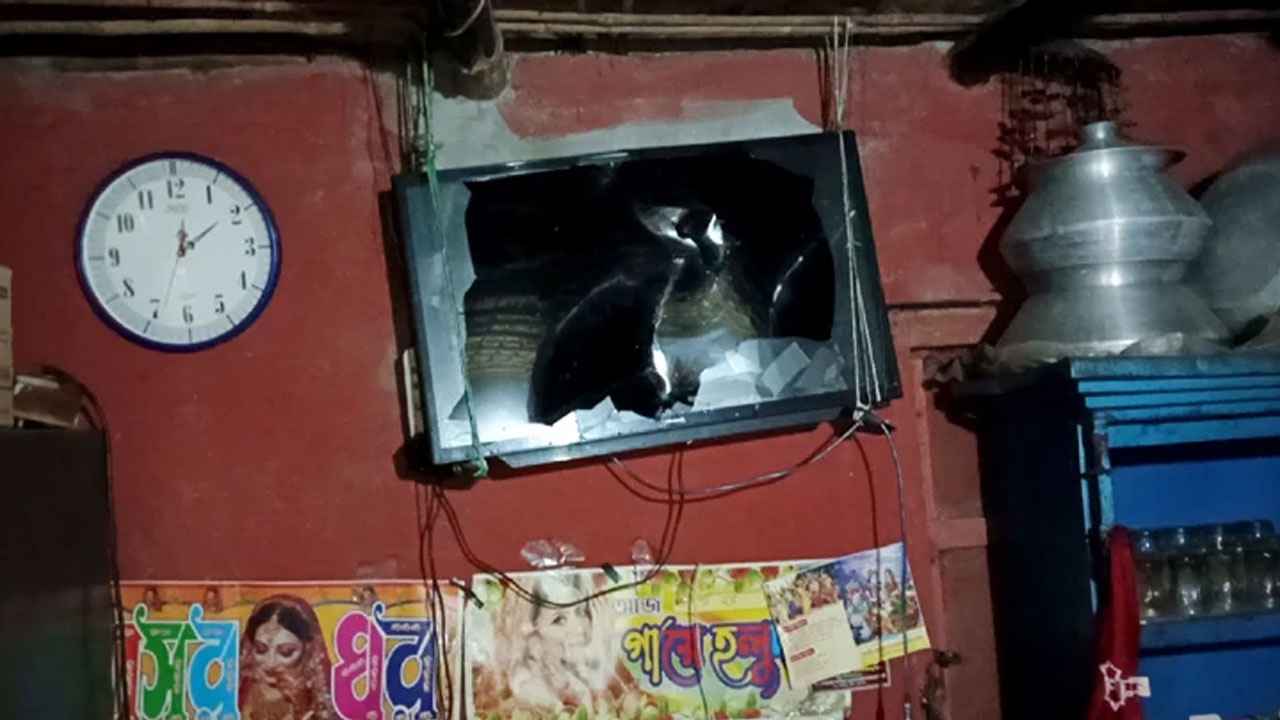 রংপুরে ধর্ম অবমাননার অভিযোগে ৩ বাড়িতে হামলা-ভাঙচুর