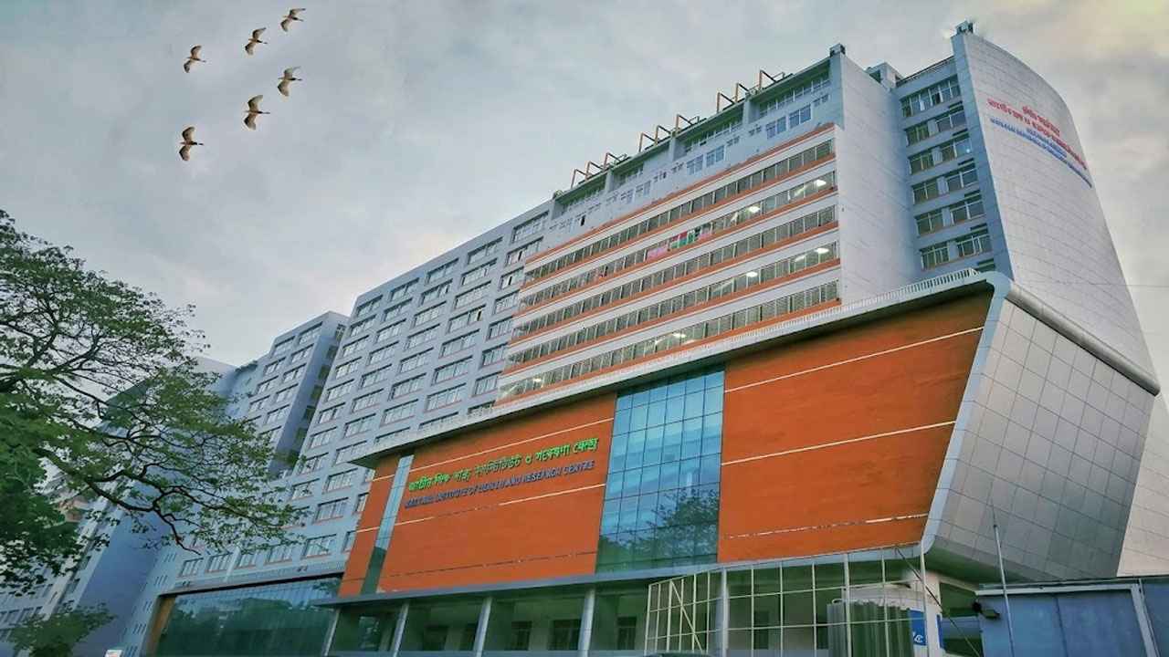 নারায়ণগঞ্জে স্টিল মিলে কেমিক্যালের আগুনে দগ্ধ ২ শ্রমিক