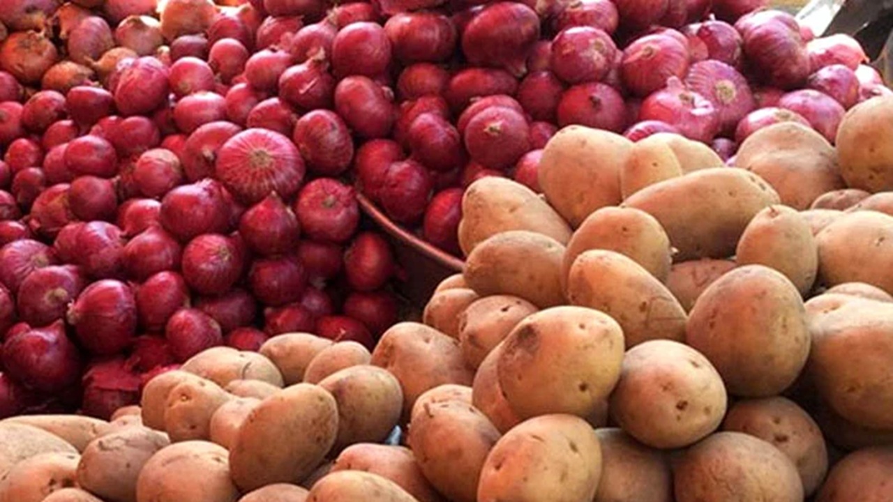 Onions_and_potatoes Onions_and_potatoes