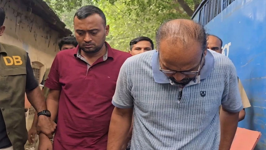 গ্রেফতারকৃত দুই পুলিশ সদস্য