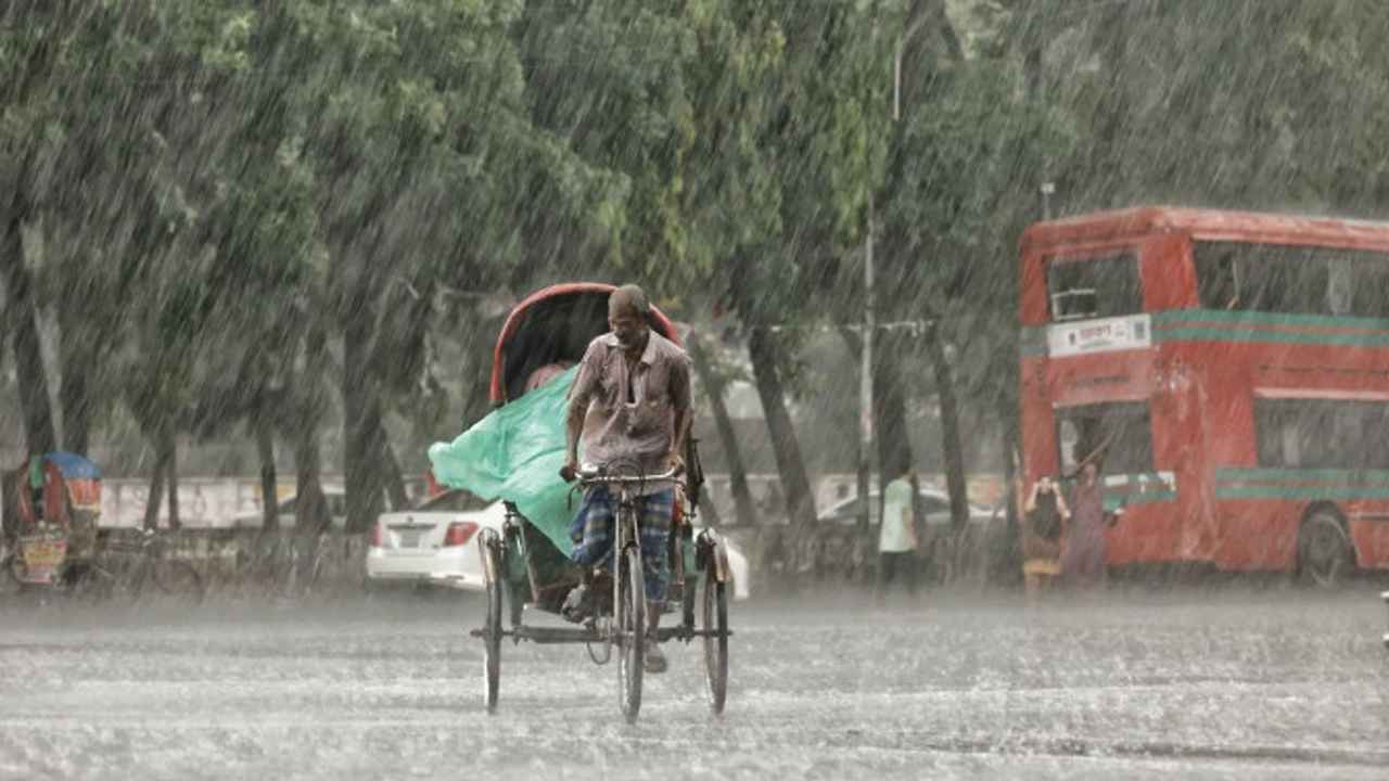 রংপুর, রাজশাহী ও খুলনায় বৃষ্টির পূর্বাভাস, তাপমাত্রা কমার আভাস