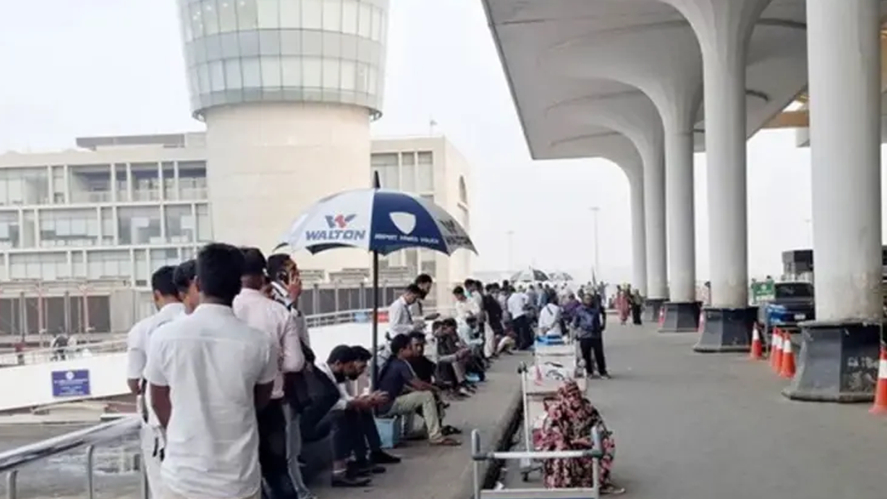 ঢাকা থেকে সৌদিগামী ৮৬টি ফ্লাইট বাতিল, আটকা ১৩ হাজারের বেশি যাত্রী