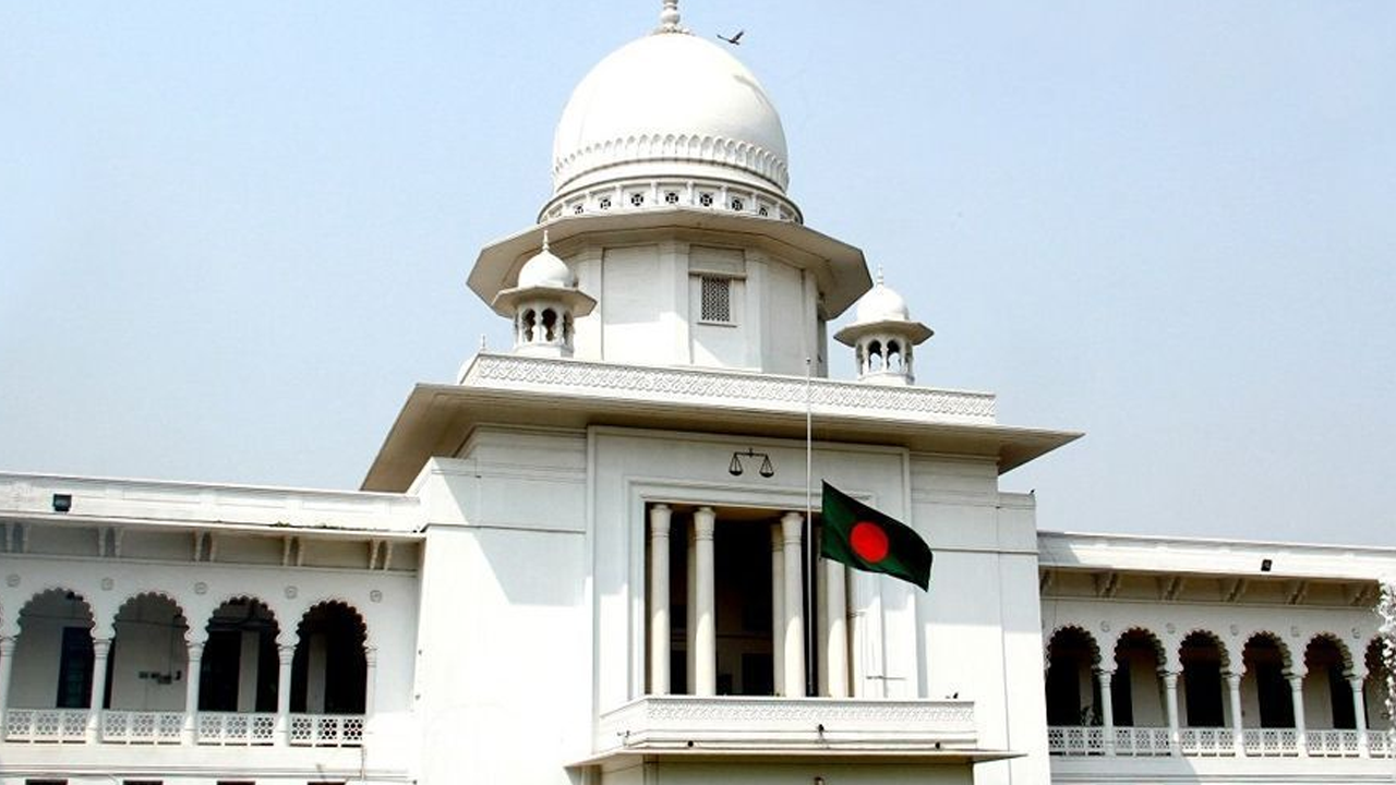 সাংস্কৃতিক আয়োজন ও রবীন্দ্র প্রতিকৃতি রক্ষায় হাইকোর্টে রিট