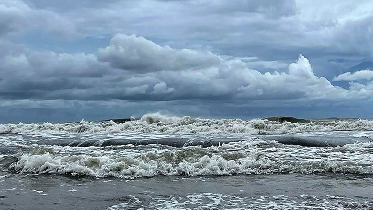 ২৪ ঘণ্টার মধ্যে সাগরে লঘুচাপ সৃষ্টির আভাস