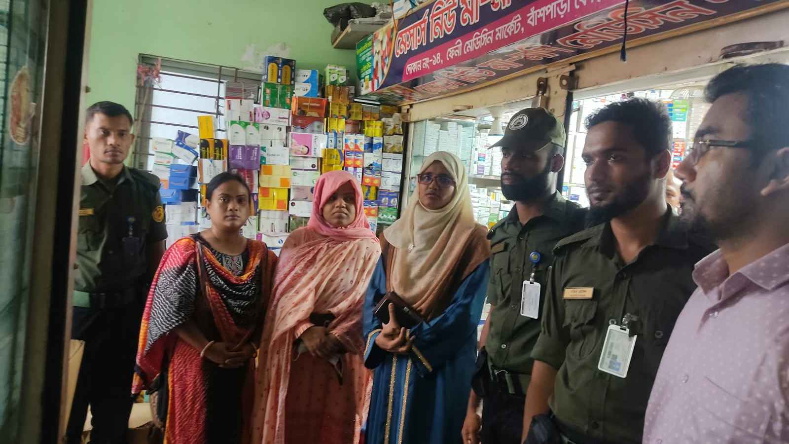 ফেনীতে মেয়াদোত্তীর্ণ ও নিবন্ধনহীন ওষুধ, ৬ দোকানকে জরিমানা