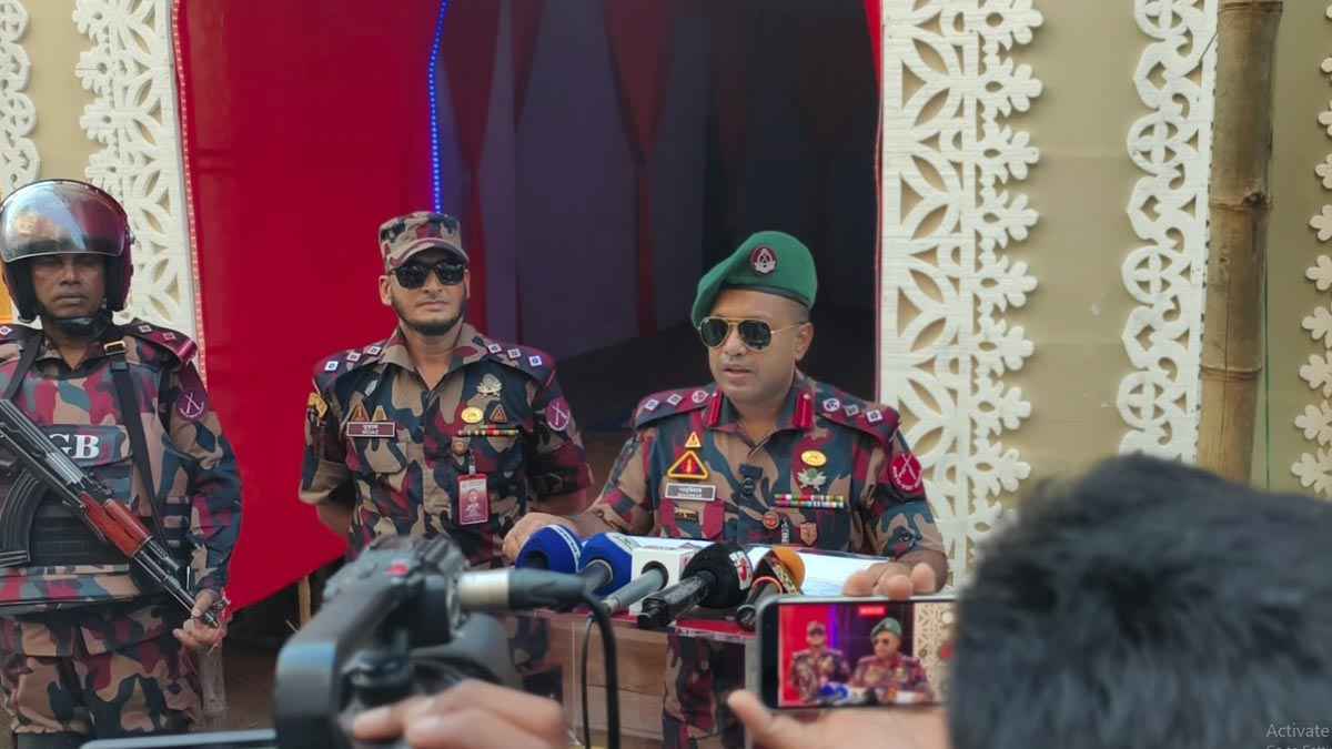 রাজশাহীতে দুর্গাপূজার নিরাপত্তায় ১৩ প্লাটুন বিজিবি মোতায়েন