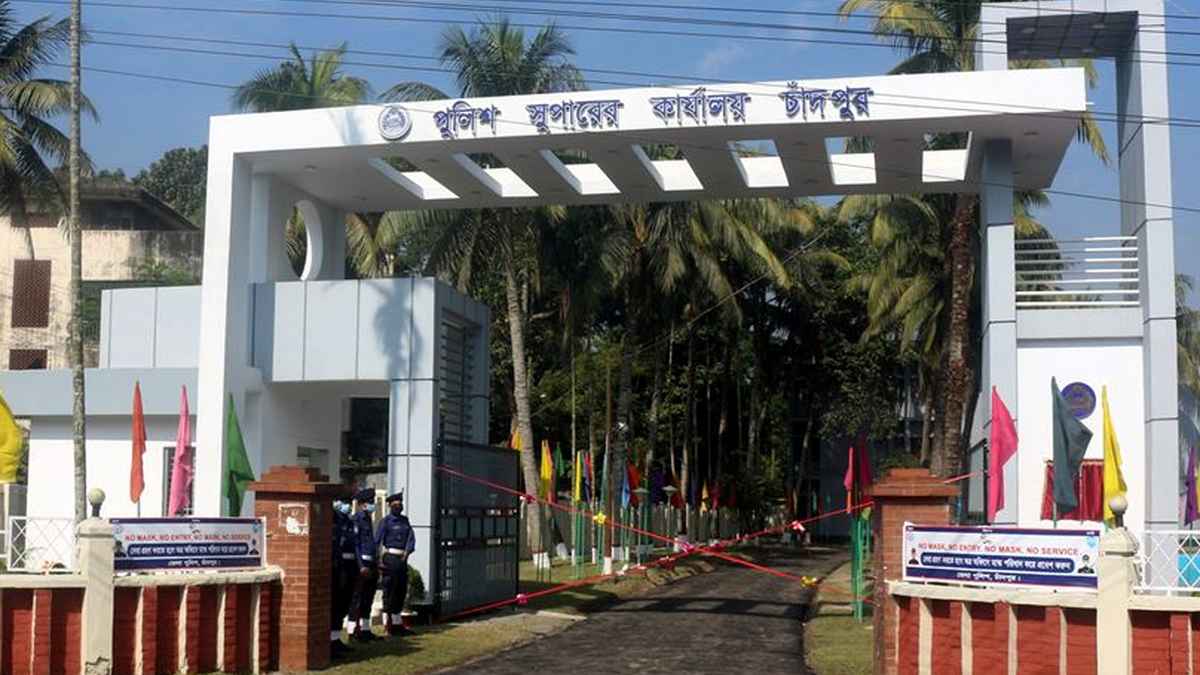 চাঁদপুরে মাদকসহ গ্রেফতার ২০, কিশোর গ্যাংয়ের ৭০ সদস্য আটক