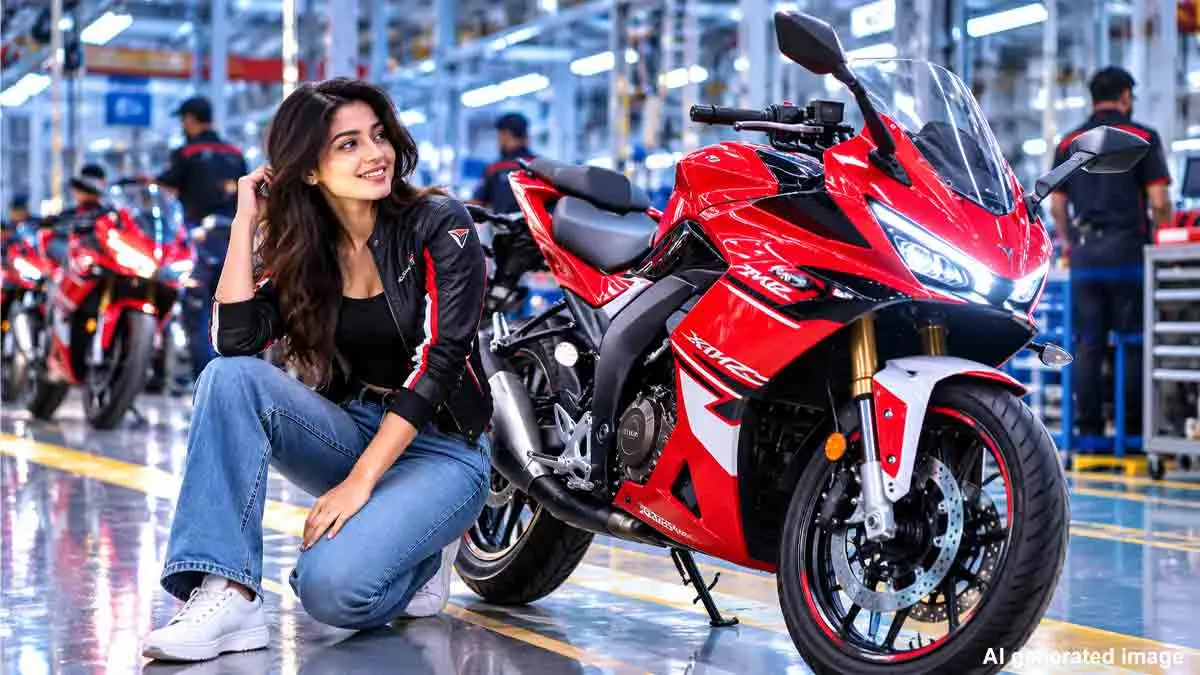 hero-karizma-xmr-250-red-colour-dealer-spy-shots-launch-date